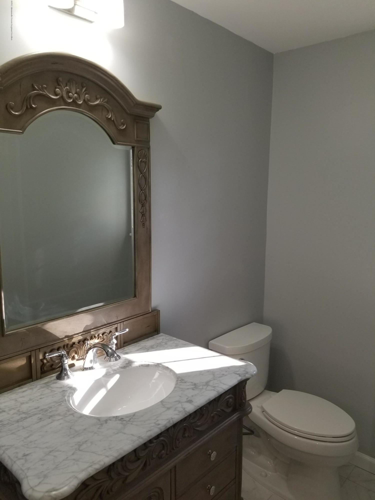 68 Tulip Lane Colts Neck, NJ 07722 - Photo 10 of 38 20171116_135735