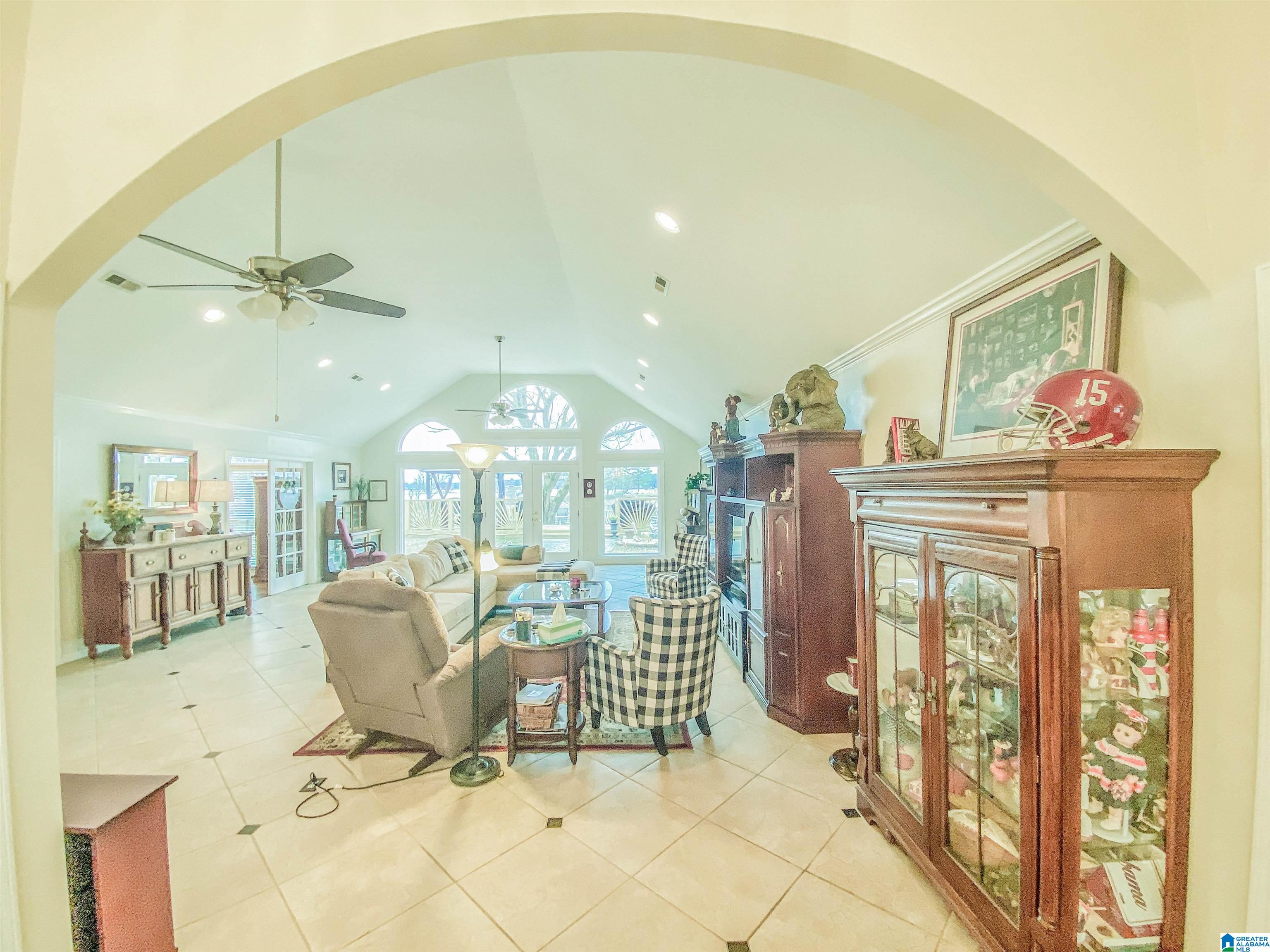 686 Coves Pointe Drive Riverside, AL 35135 - Photo 4 of 33