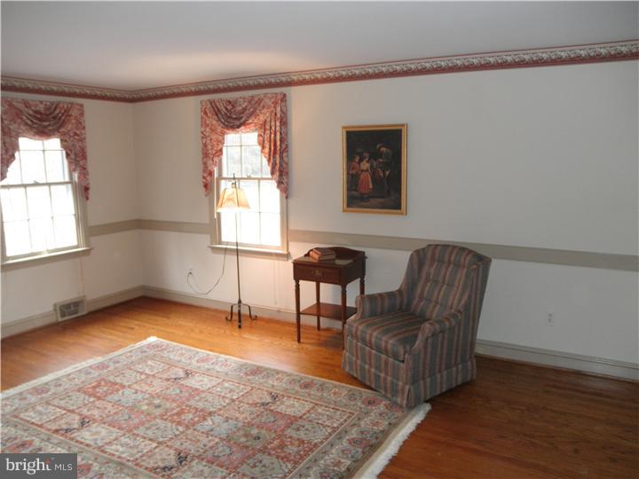 547 Oriole Road Villanova, PA 19085 - Photo 14 of 25 Master Bedroom