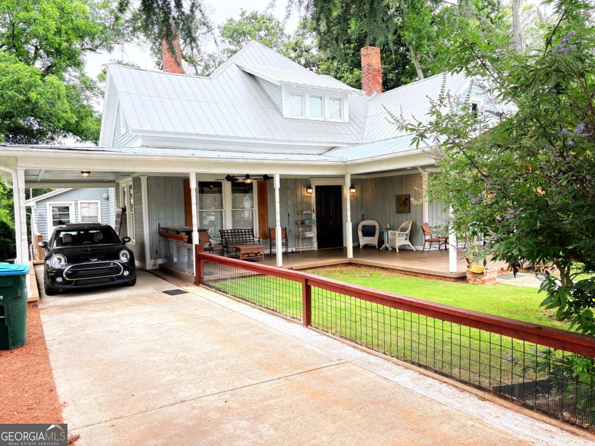 79 Georgia Avenue Commerce, GA 30529 - Photo 3 of 33