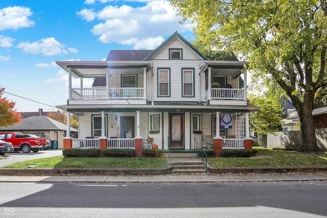 $324,000 | 147 East King Street, Franklin, IN 46131