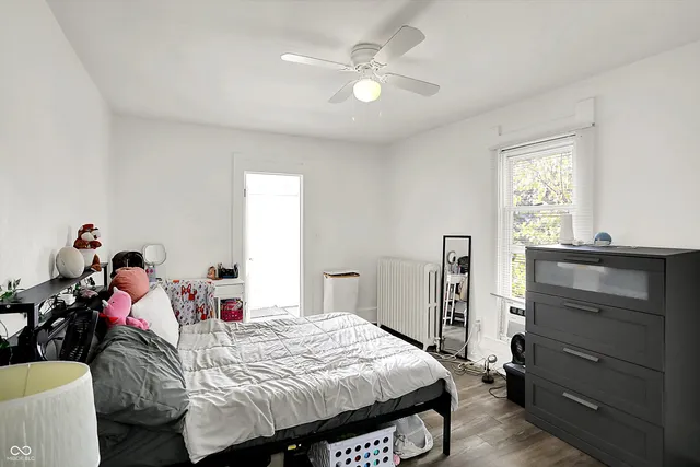 $324,000 | 147 East King Street, Franklin, IN 46131