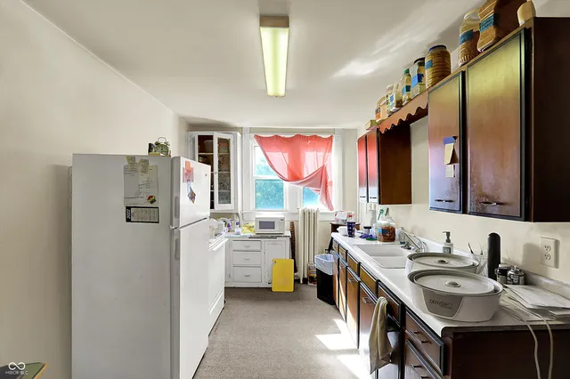 $324,000 | 147 East King Street, Franklin, IN 46131