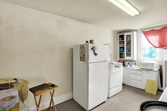 $324,000 | 147 East King Street, Franklin, IN 46131