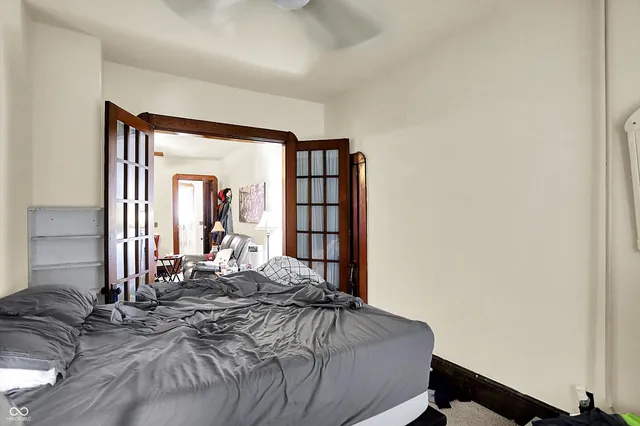 $324,000 | 147 East King Street, Franklin, IN 46131