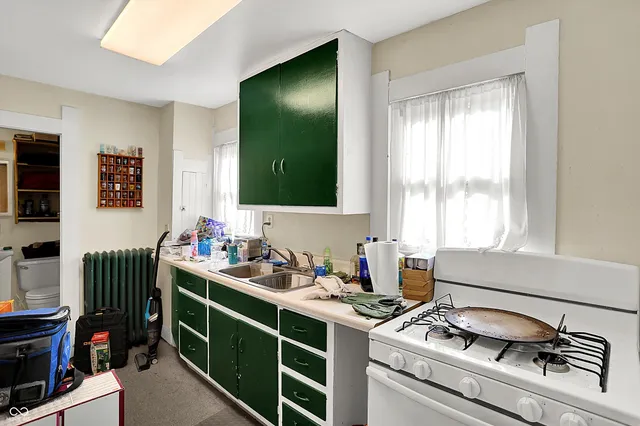 $324,000 | 147 East King Street, Franklin, IN 46131