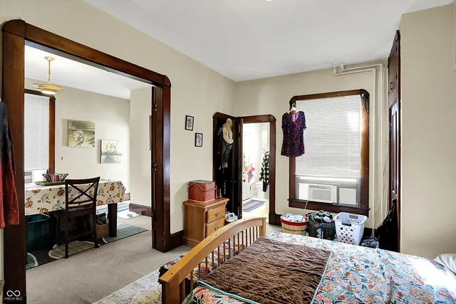 $324,000 | 147 East King Street, Franklin, IN 46131