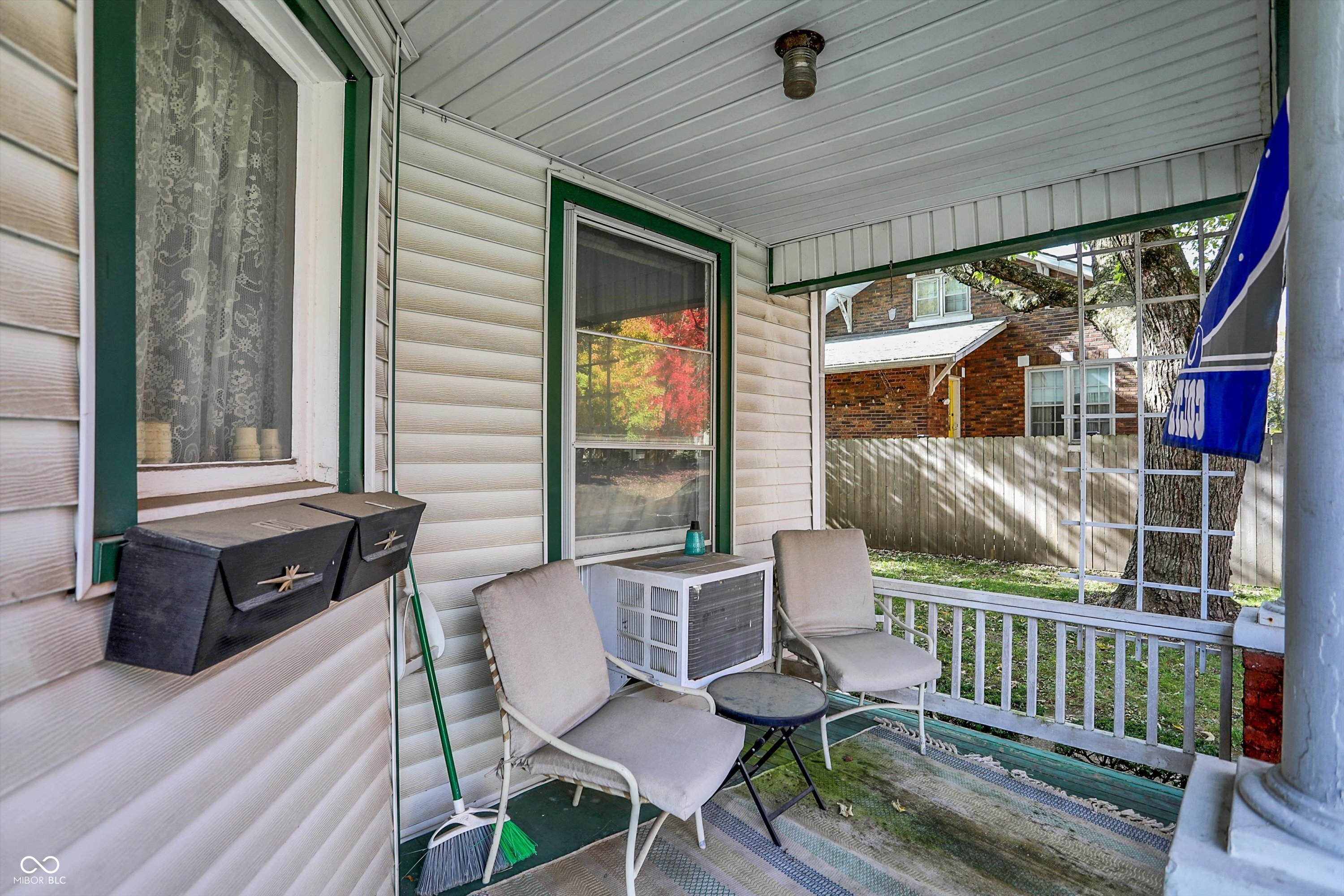 147 East King Street Franklin, IN 46131 - Photo 8 of 67