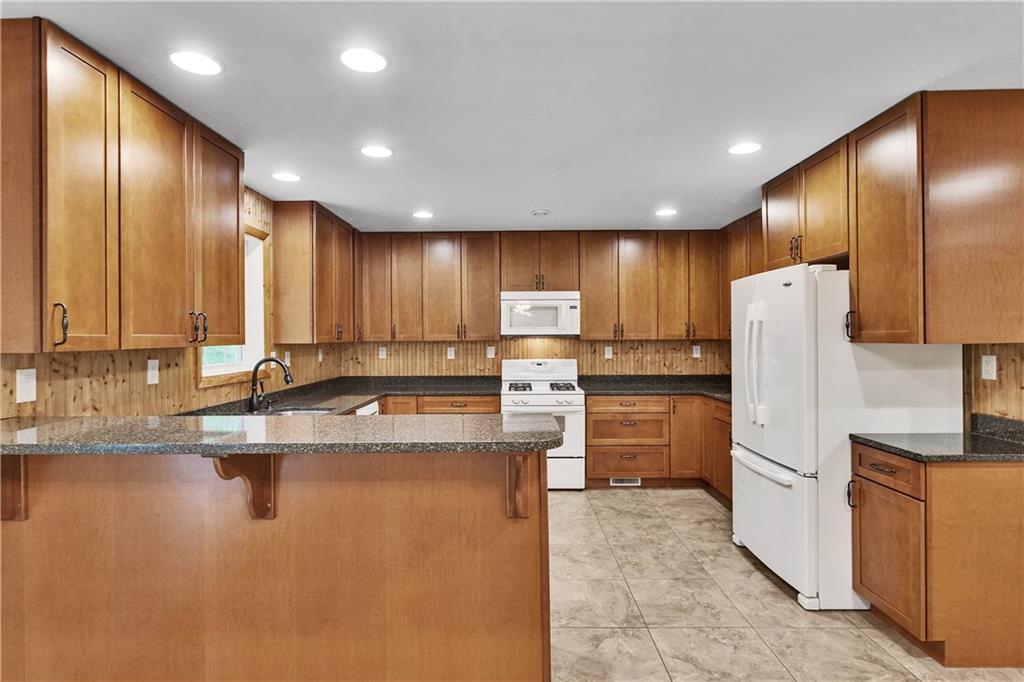 164 Crooks School Road Clinton, PA 15026 - Photo 7 of 38 Large kitchen w/plethora of cabinet space + storage