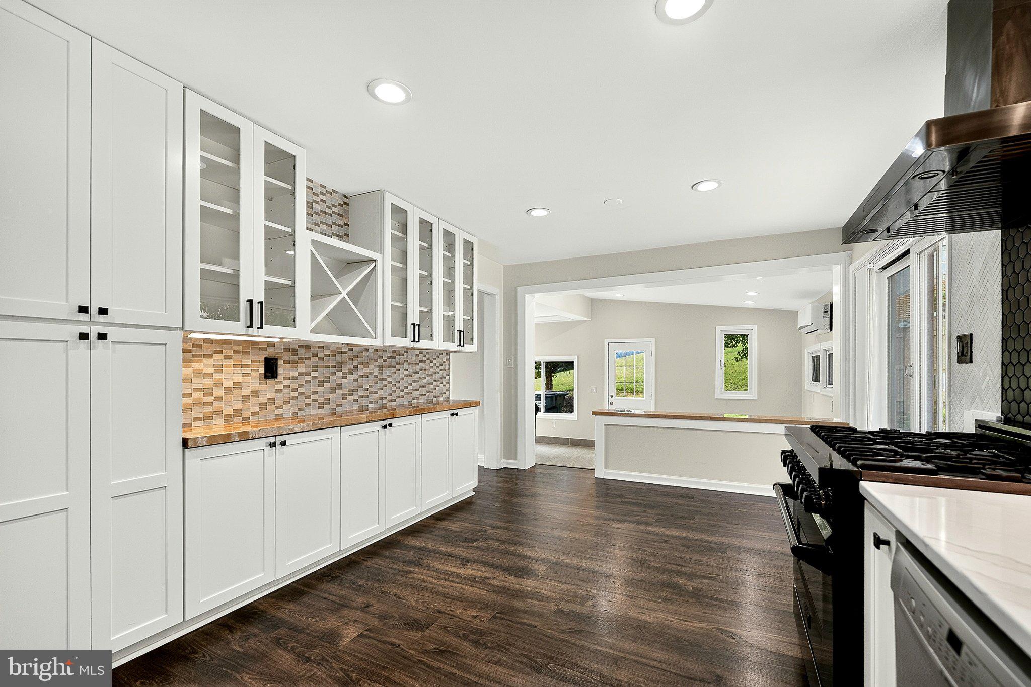 6705 Cabin John Road Springfield, VA 22150 - Photo 12 of 44 Gallery Image 12