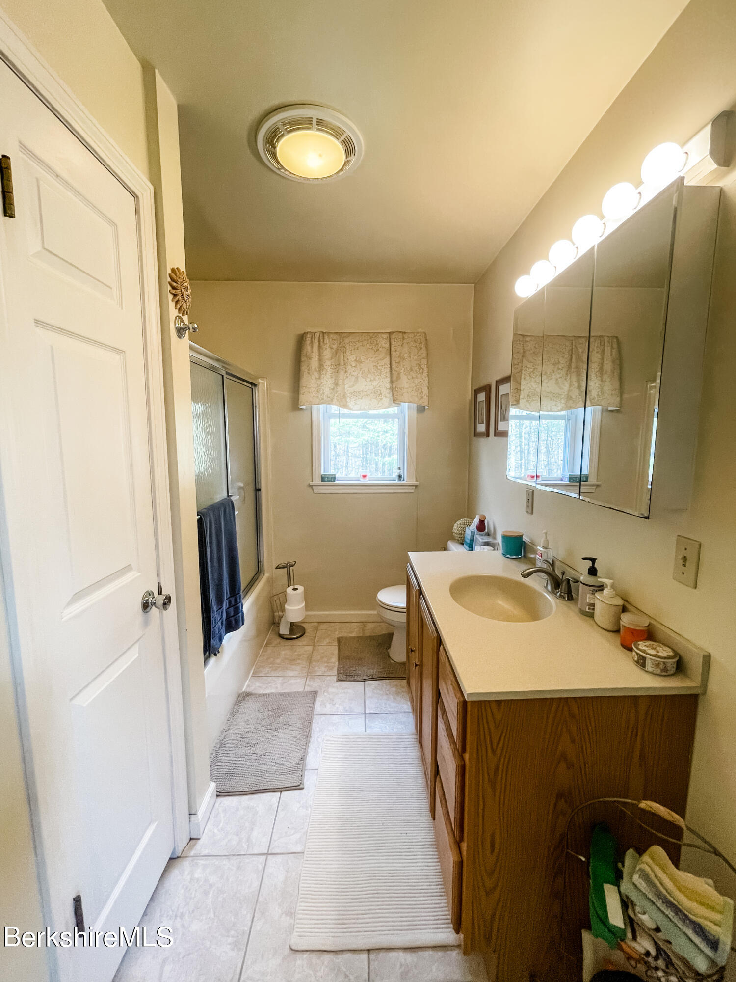 226 Bailey Road Lanesborough, MA 01237 - Photo 20 of 39 IMG_9495