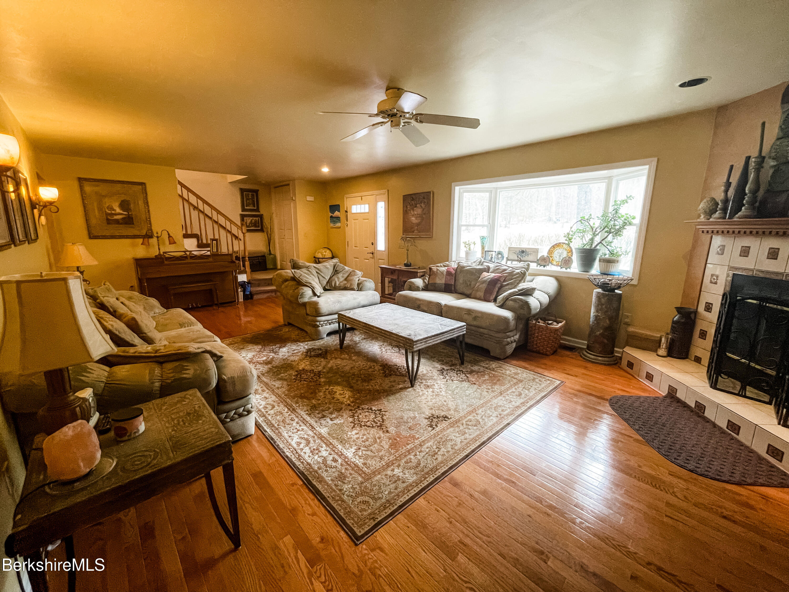 226 Bailey Road Lanesborough, MA 01237 - Photo 8 of 39 IMG_9471