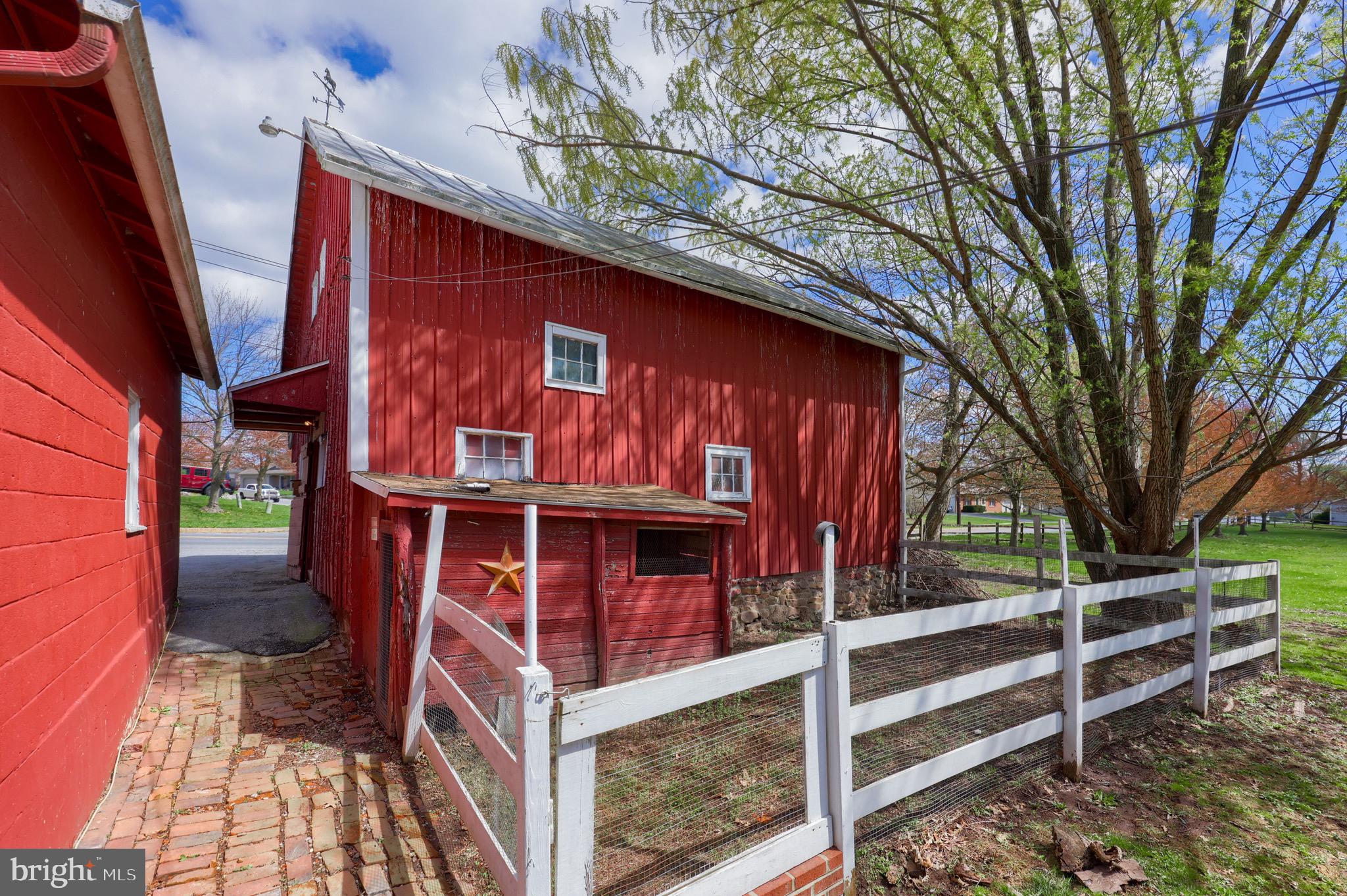 612 Radio Road Elizabethtown, PA 17022 - Photo 40 of 48 Gallery Image 40