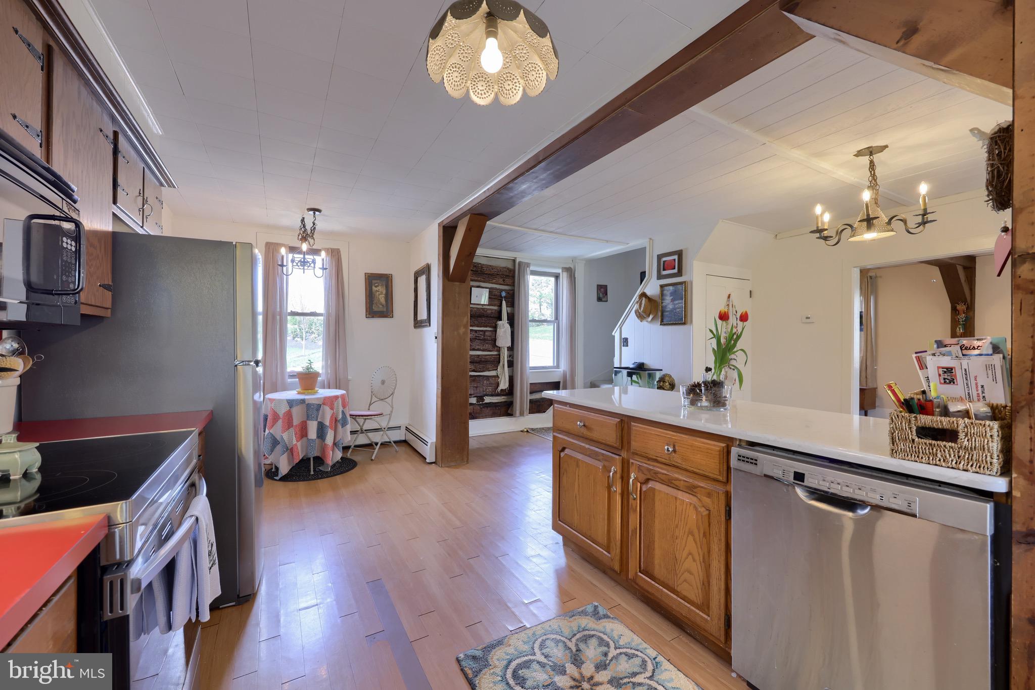 612 Radio Road Elizabethtown, PA 17022 - Photo 6 of 48 Gallery Image 6