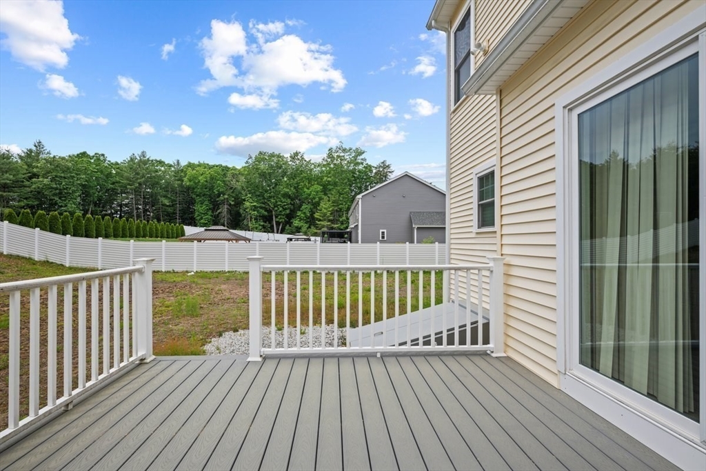 95 Lowell Road, Unit 1 Pepperell, MA 01463 - Photo 28 of 35