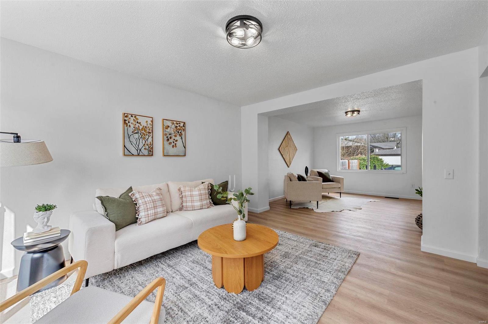 963 Silversprings Lane Manchester, MO 63021 - Photo 4 of 27