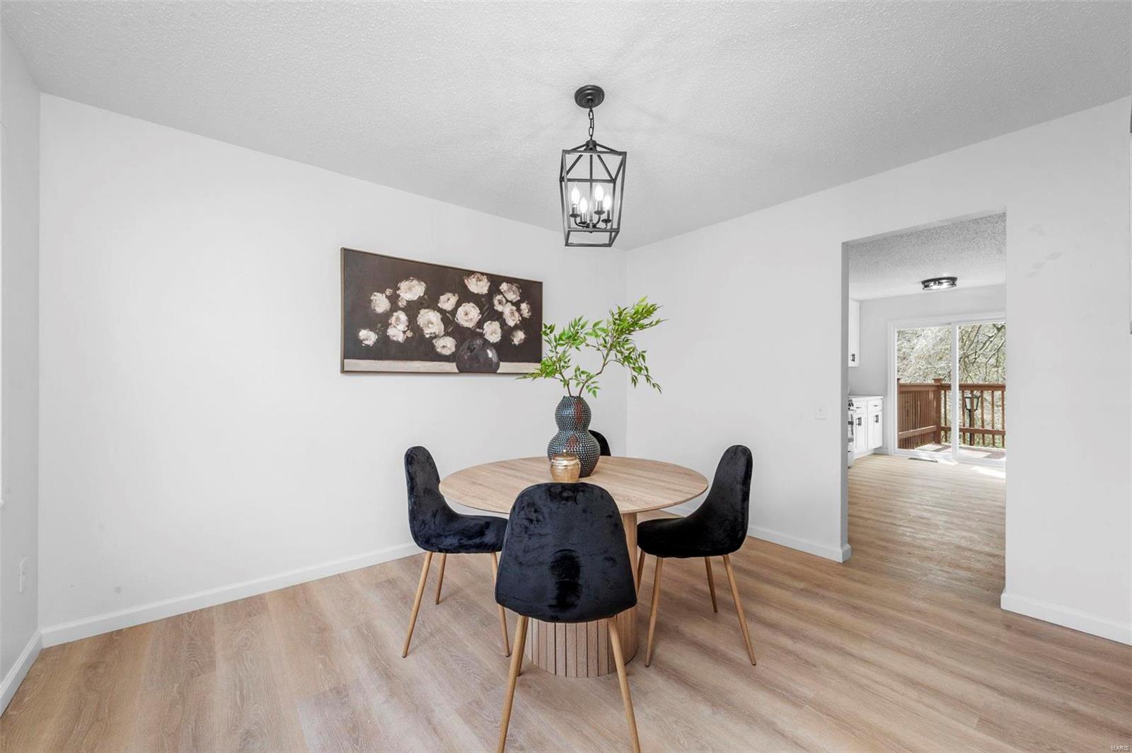 963 Silversprings Lane Manchester, MO 63021 - Photo 6 of 27