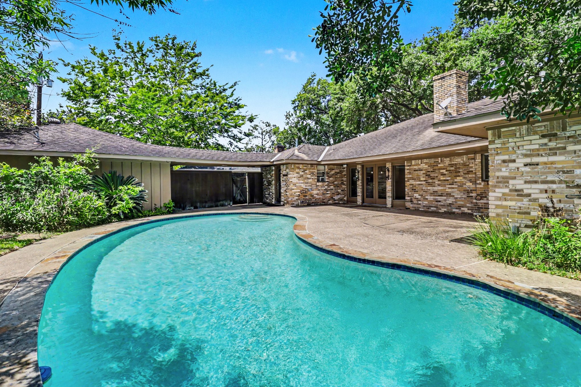5251 Birdwood Road Houston, TX 77096 - Photo 34 of 35