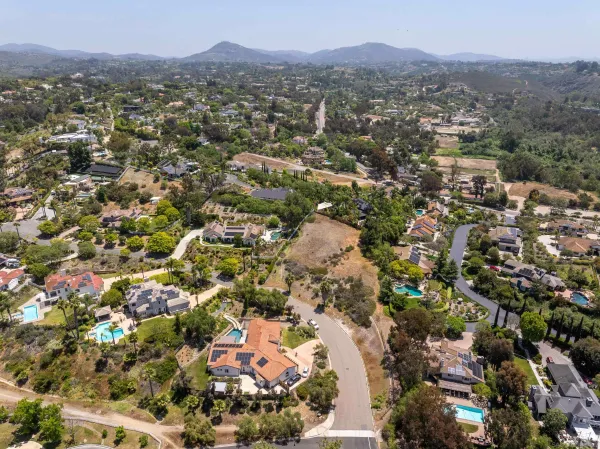 $1,599,000 | 0 Calle Rancho Vista, Unit 18, Encinitas, CA 92024