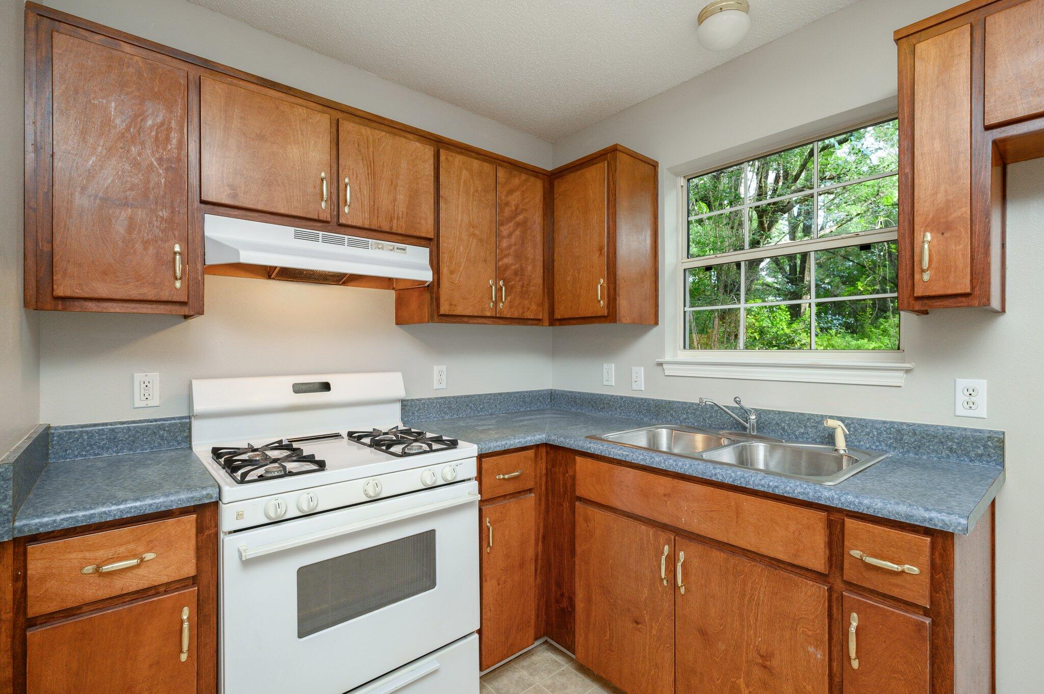 19 Cook Avenue DeFuniak Springs, FL 32433 - Photo 14 of 23 Gallery Image 14