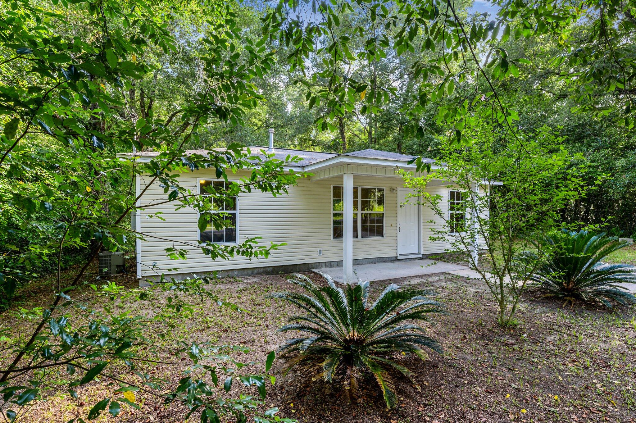 19 Cook Avenue DeFuniak Springs, FL 32433 - Photo 3 of 23 Gallery Image 3