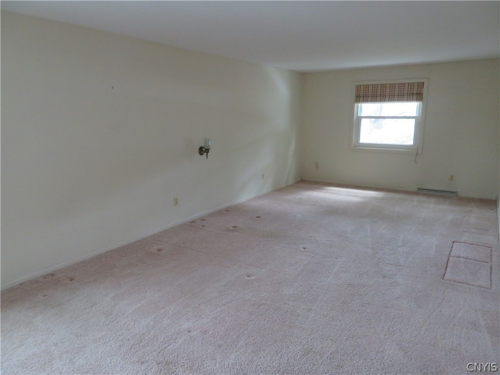 414 Quentin Road Utica, NY 13502 - Photo 13 of 15