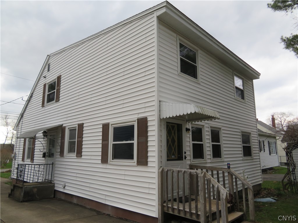 414 Quentin Road Utica, NY 13502 - Photo 3 of 15