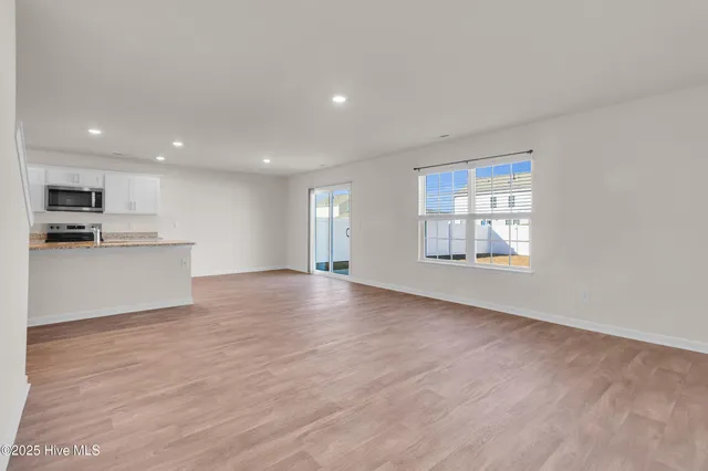 $2,500 | 4111 Ocracoke Court, New Bern, NC 28560