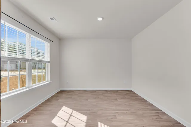 $2,500 | 4111 Ocracoke Court, New Bern, NC 28560