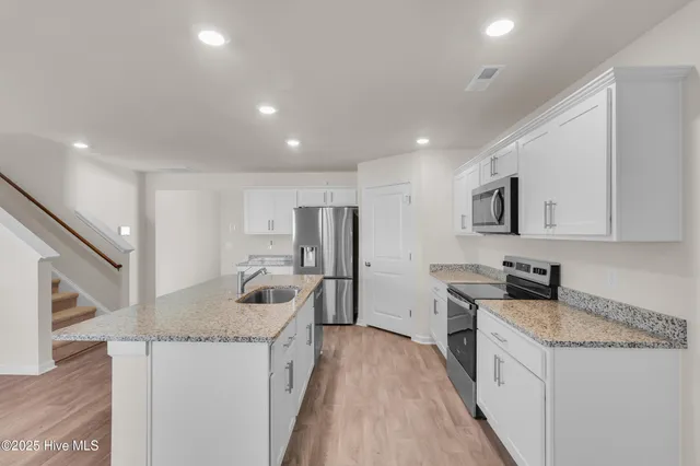 $2,500 | 4111 Ocracoke Court, New Bern, NC 28560