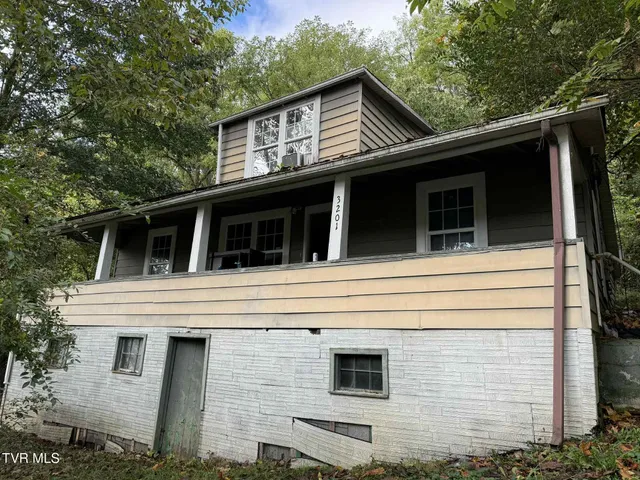 $83,000 | 3201 Third Avenue, St. Paul, VA 24283