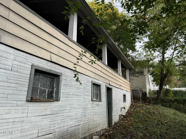 $83,000 | 3201 Third Avenue, St. Paul, VA 24283