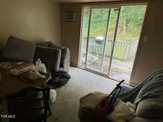 $83,000 | 3201 Third Avenue, St. Paul, VA 24283