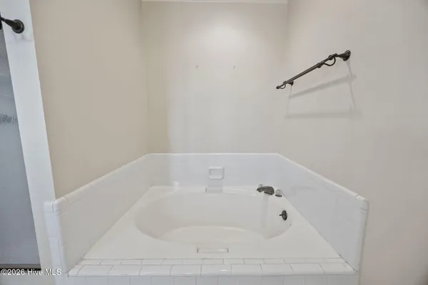 $359,900 | 705 Kempton Drive, Greenville, NC 27834