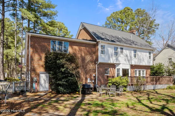 $359,900 | 705 Kempton Drive, Greenville, NC 27834