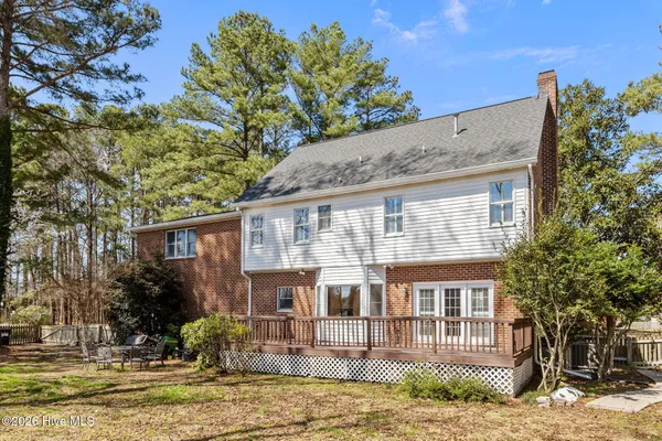 $359,900 | 705 Kempton Drive, Greenville, NC 27834