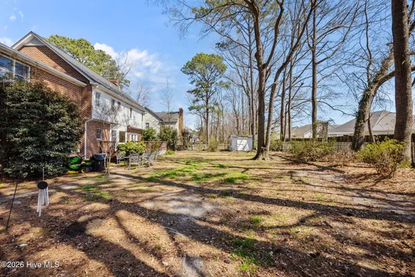 $359,900 | 705 Kempton Drive, Greenville, NC 27834