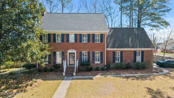 $359,900 | 705 Kempton Drive, Greenville, NC 27834
