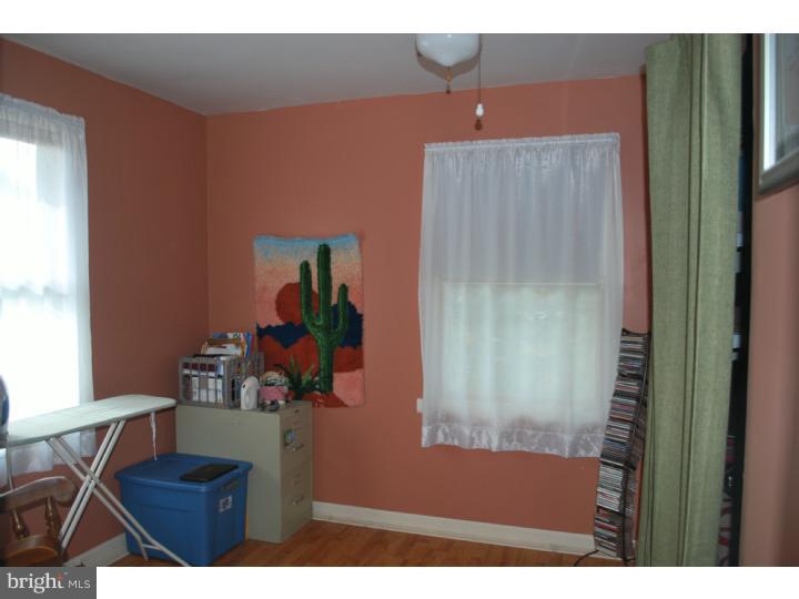 207 Pennsylvania Road Brooklawn, NJ 08030 - Photo 13 of 17