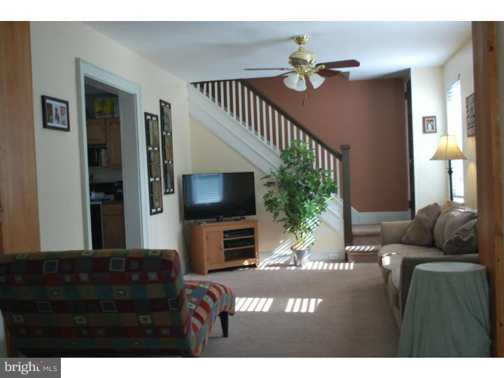 207 Pennsylvania Road Brooklawn, NJ 08030 - Photo 5 of 17