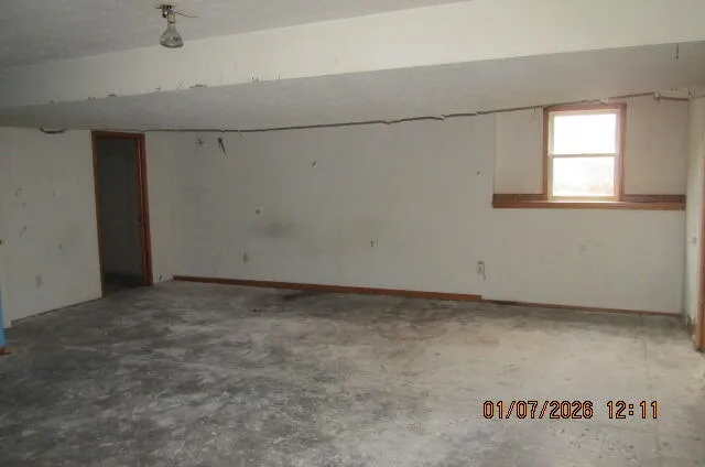 $180,000 | 676 North 10th Street, Plainwell, MI 49080