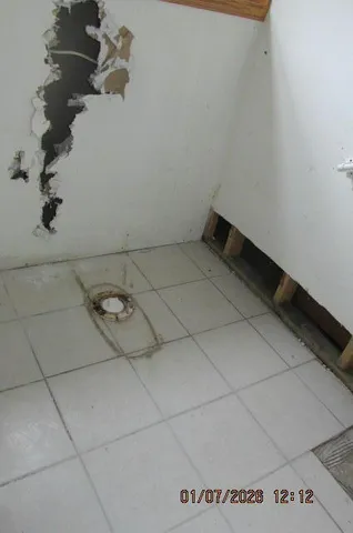 $180,000 | 676 North 10th Street, Plainwell, MI 49080