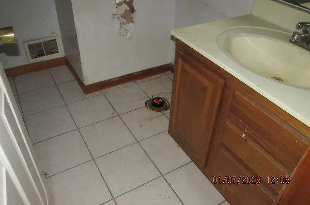 $180,000 | 676 North 10th Street, Plainwell, MI 49080