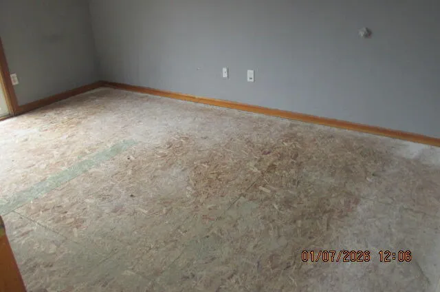 $180,000 | 676 North 10th Street, Plainwell, MI 49080