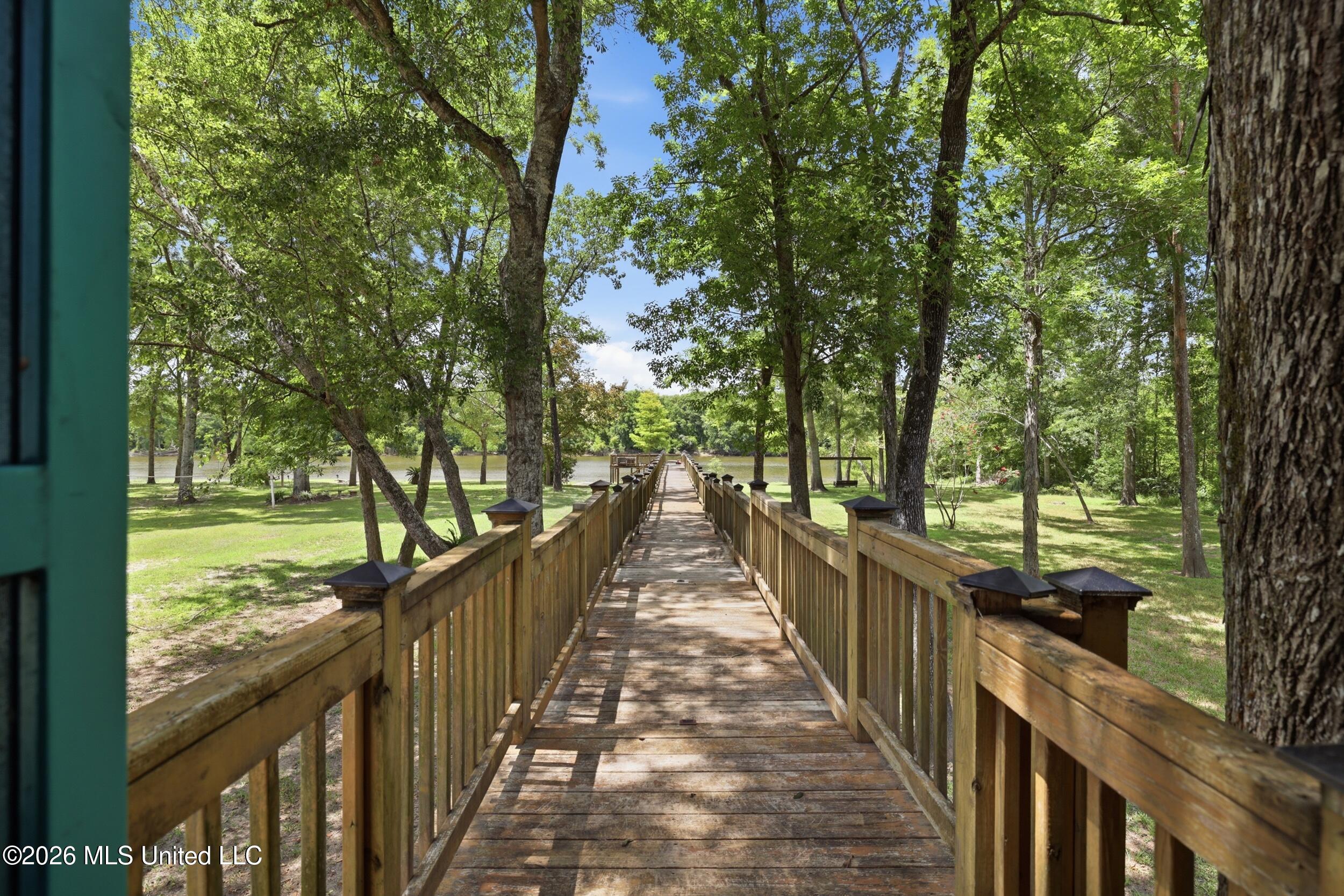 2033 Pascagoula River Road Moss Point, MS 39562 - Photo 43 of 69 41_r6__9797