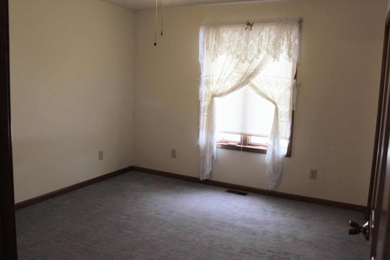 1350 North Pike Road Bedford, IN 47421 - Photo 9 of 20