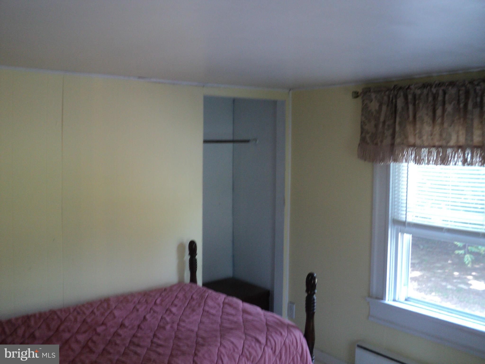 2014 Cedar Ridge Lane King George, VA 22485 - Photo 22 of 30 2nd Bedroom