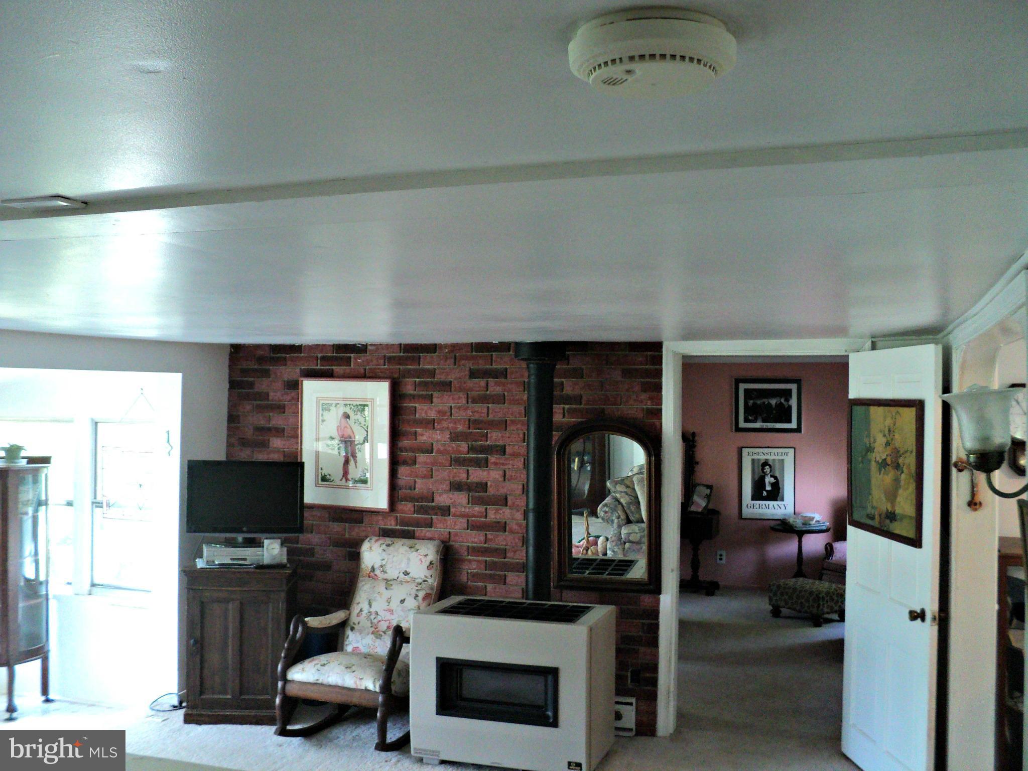 2014 Cedar Ridge Lane King George, VA 22485 - Photo 9 of 30 Family Room