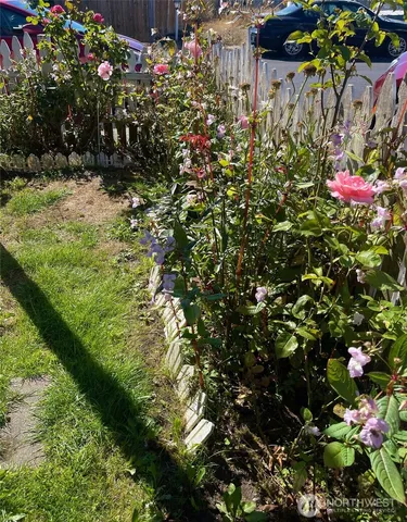 $69,000 | 700 Northwest Crosby Avenue, Unit 84, Oak Harbor, WA 98277