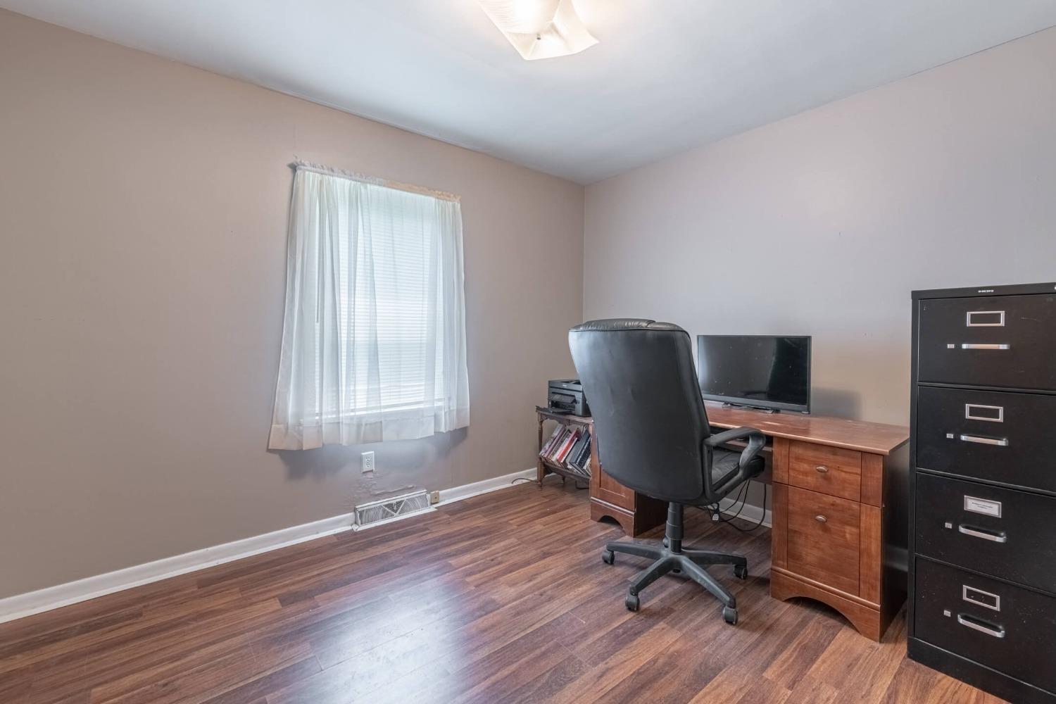 106 Marshall Road Middletown, OH 45042 - Photo 11 of 26 Gallery Image 11